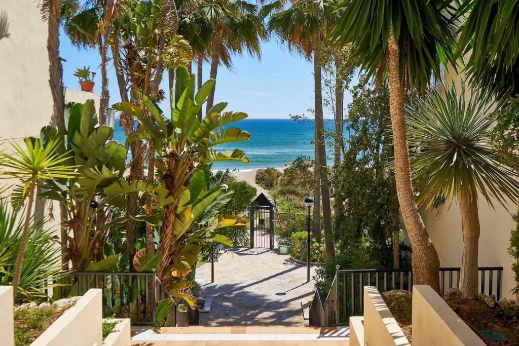 Oleholidays 603 Romana Playa Primera Linea Playa Marbella Luaran gambar