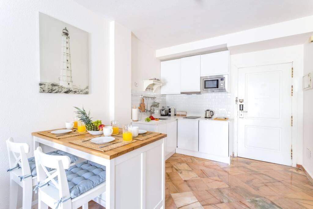 Oleholidays 603 Romana Playa Primera Linea Playa Marbella Luaran gambar