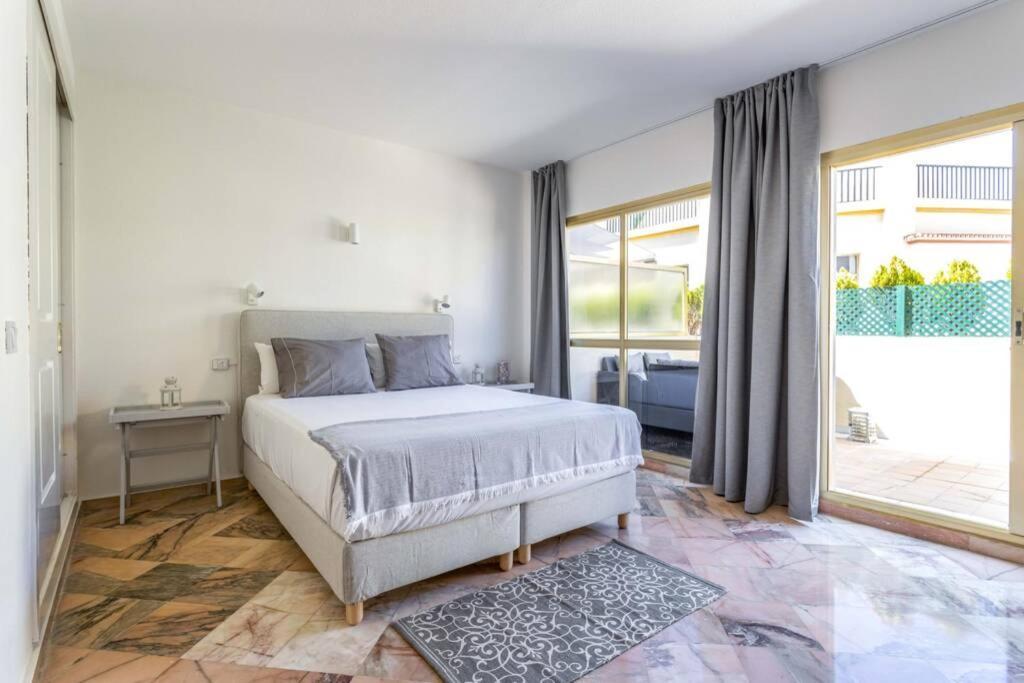 Oleholidays 603 Romana Playa Primera Linea Playa Marbella Luaran gambar